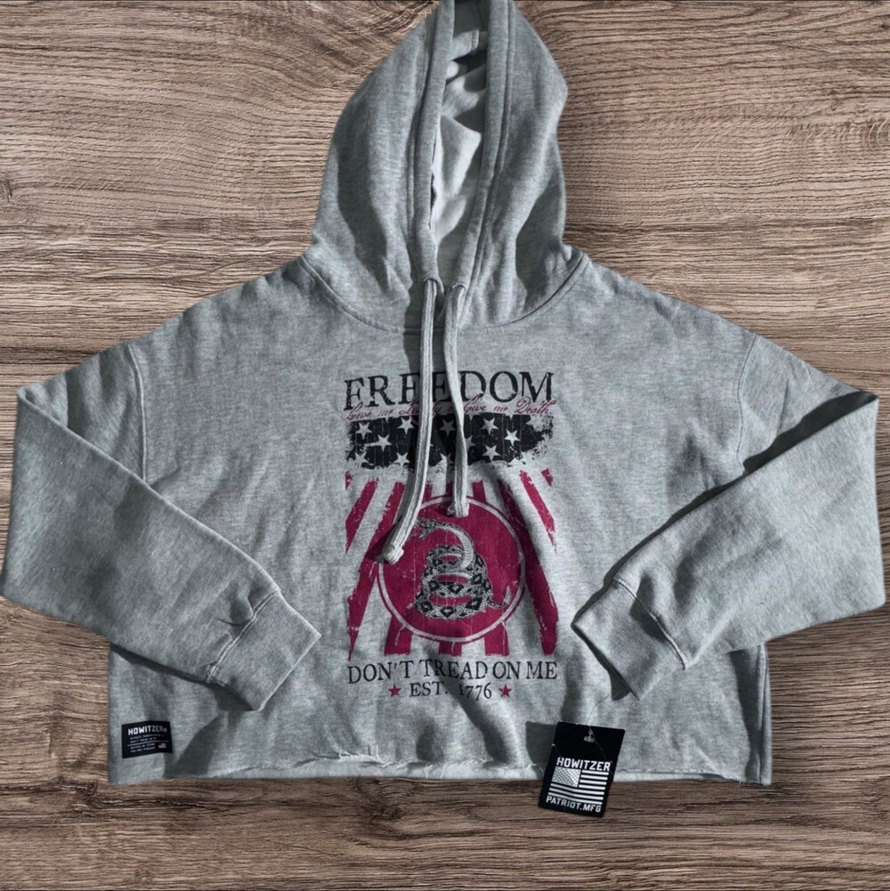 2XL‎ NWT Howitzer Patriot Hooded Cropped Sweatshirt Women's Gray Freedom